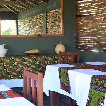 Вилла Lobster Chalets Tofo Экстерьер фото